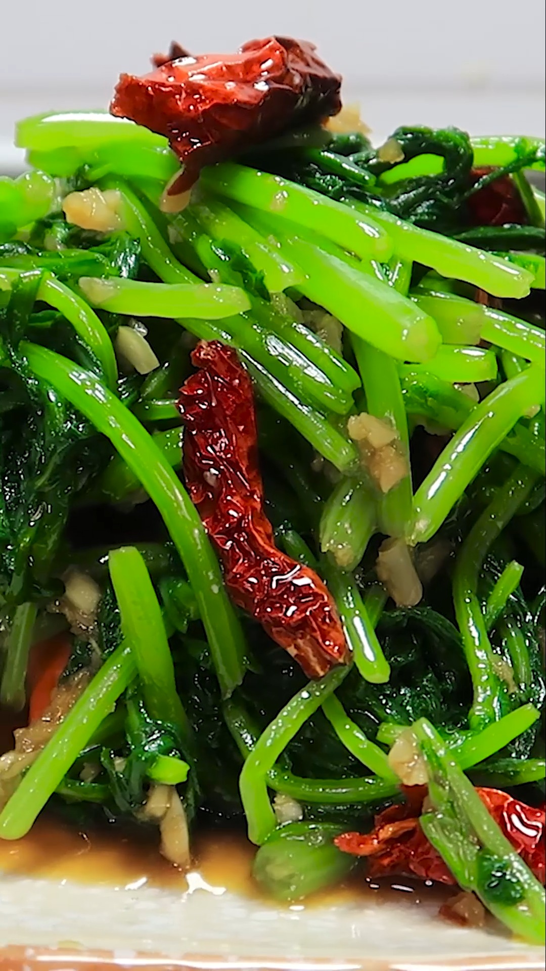 #美食#茼蒿不要直接炒，教你最简单好吃的家常做法