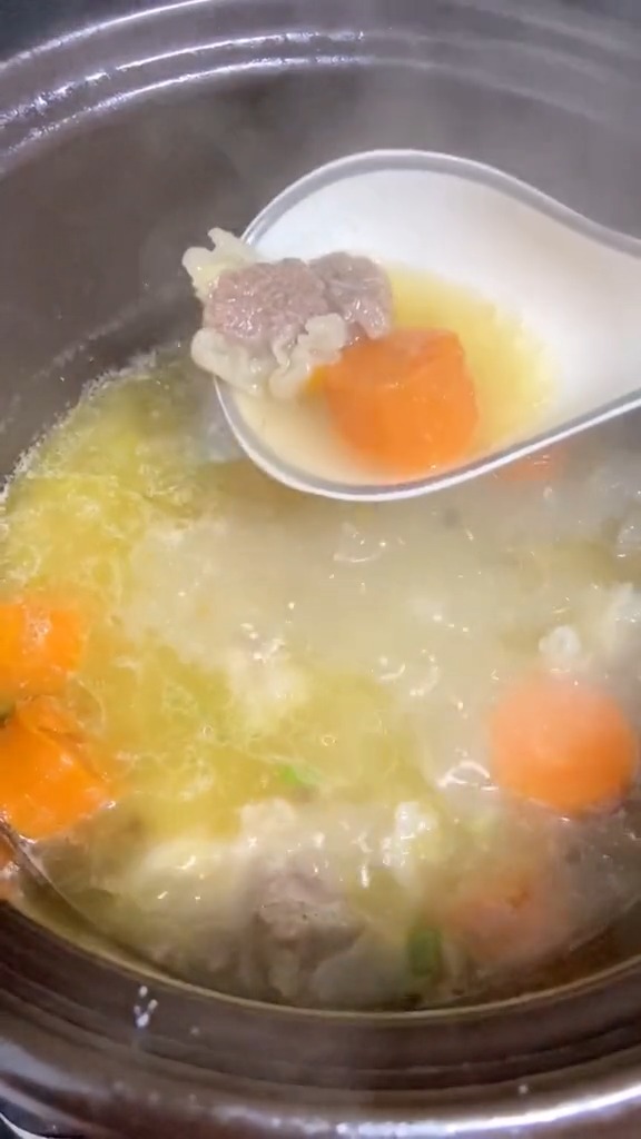 #美食#牛骨牛腩汤