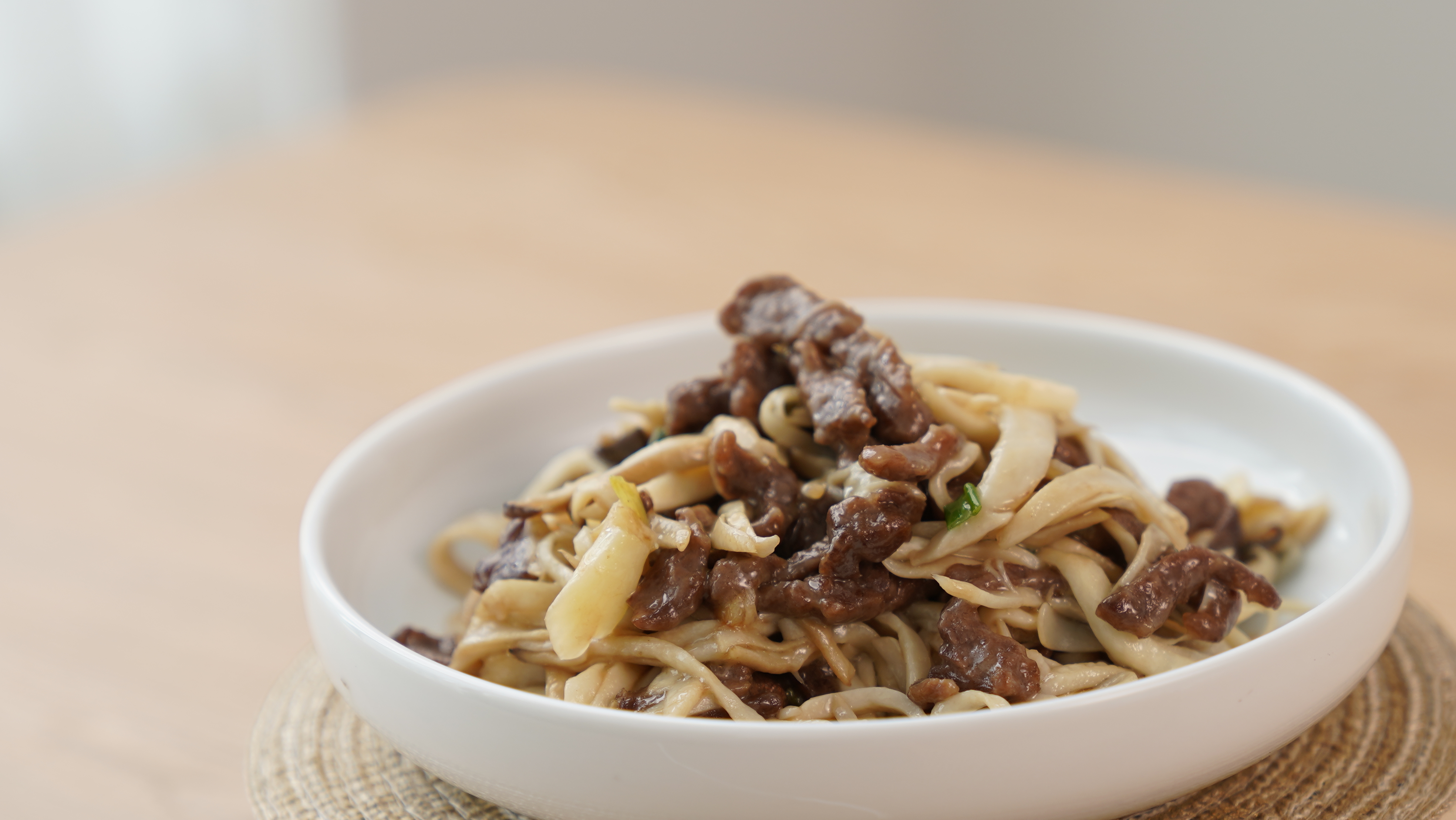 孕晚期食谱推荐,杏鲍菇炒牛肉,孕妇常吃可预防孕期缺铁性贫血