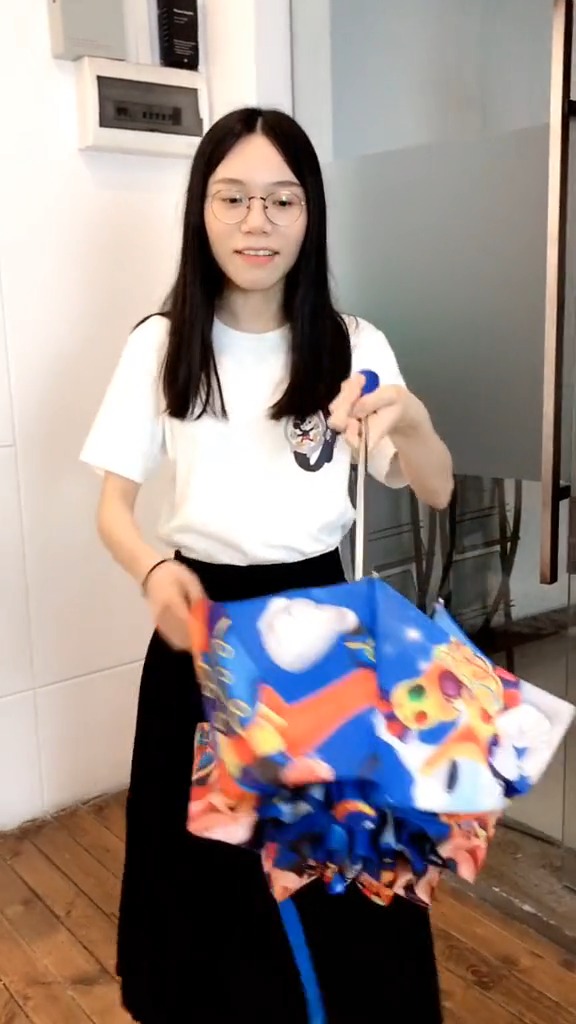 这员工又笨又嚣张,还有存在价值吗