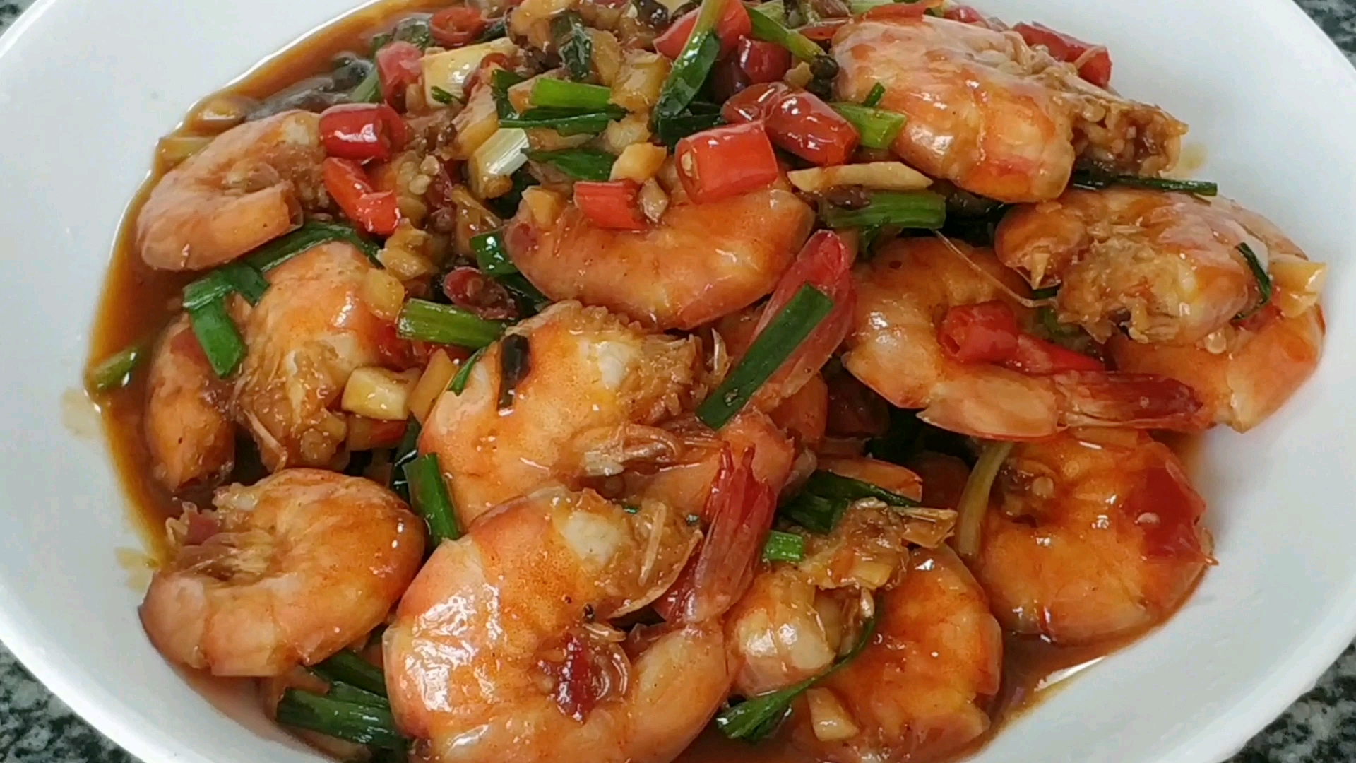 基围虾,教你这样做麻辣鲜香,一盘根本不够吃,超正点!