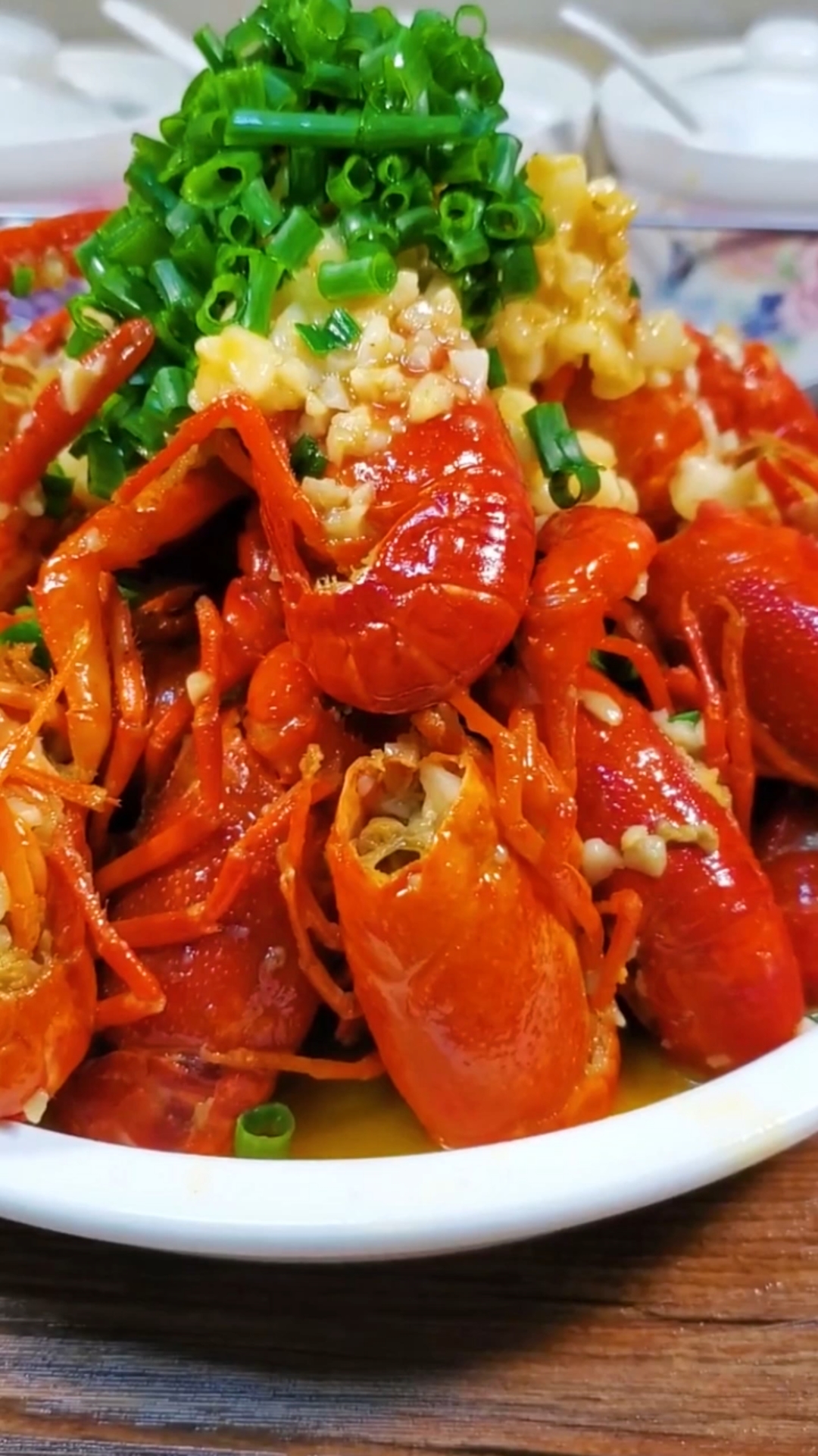 #美食#馋到流口水的蒜蓉小龙虾做法