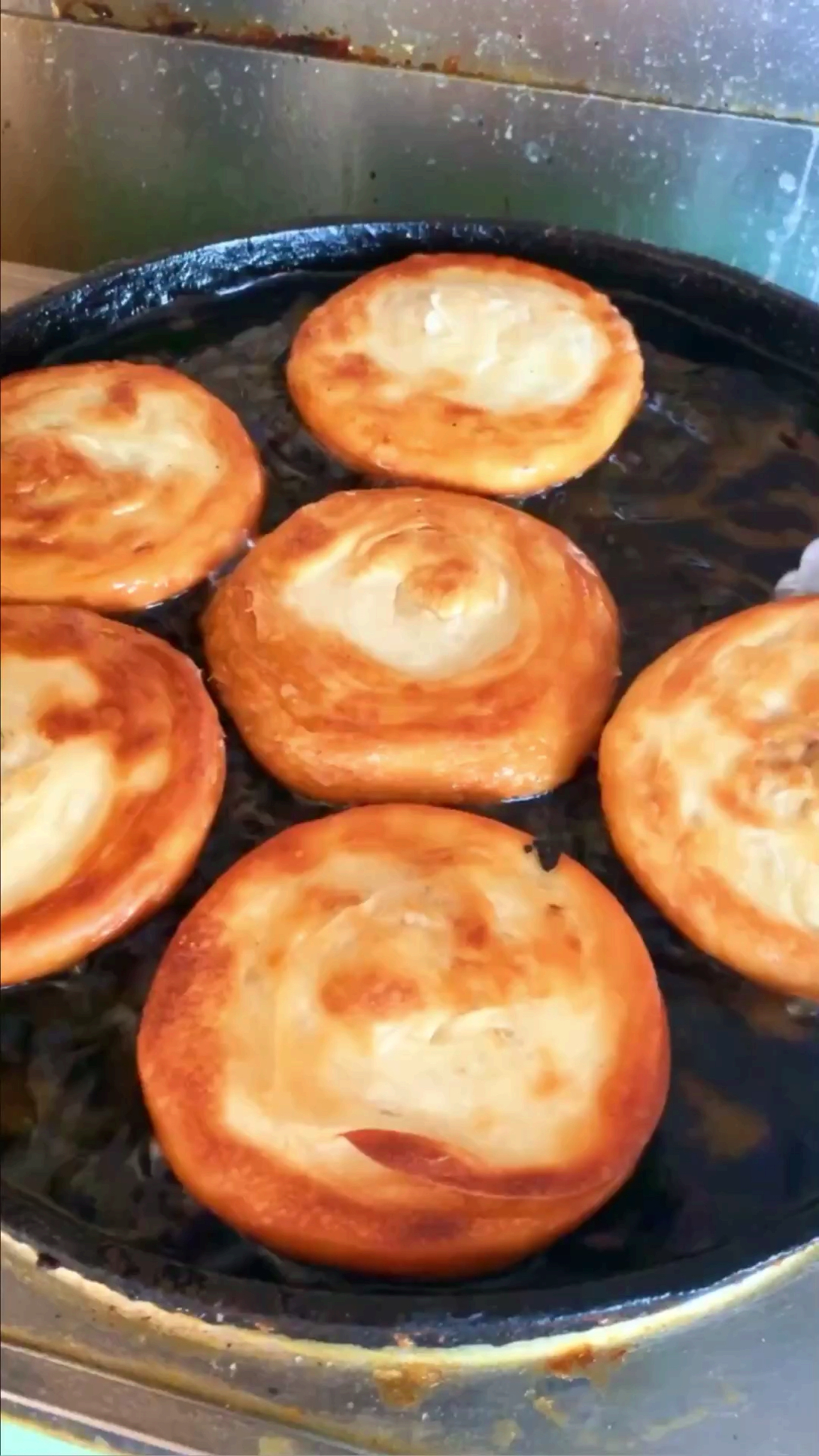 #家乡特色美食#宫廷香酥牛肉饼现场实地学习、油而不腻,香酥可口