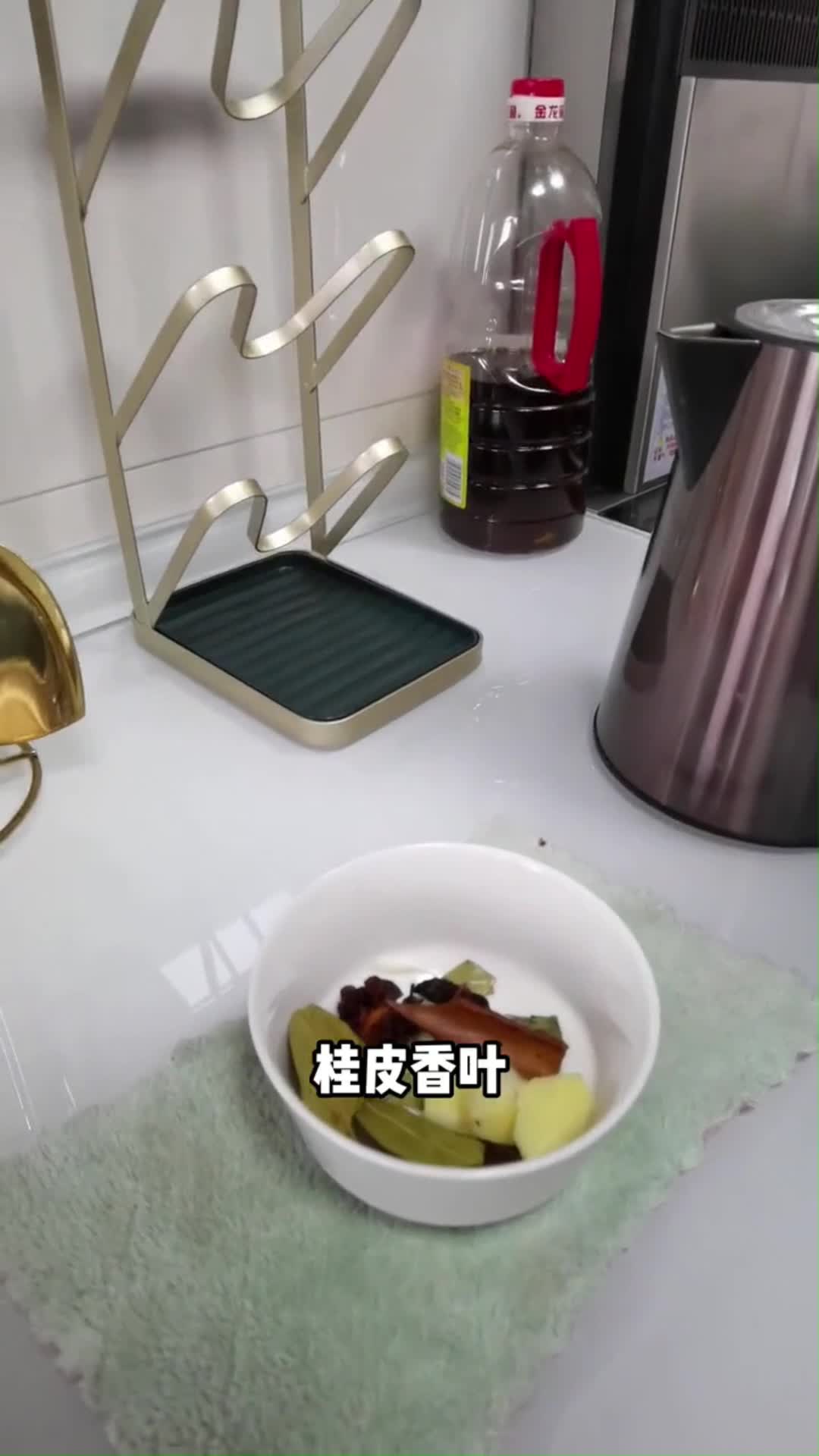 怎样调牛肉韭黄馅好吃,你知道了吗