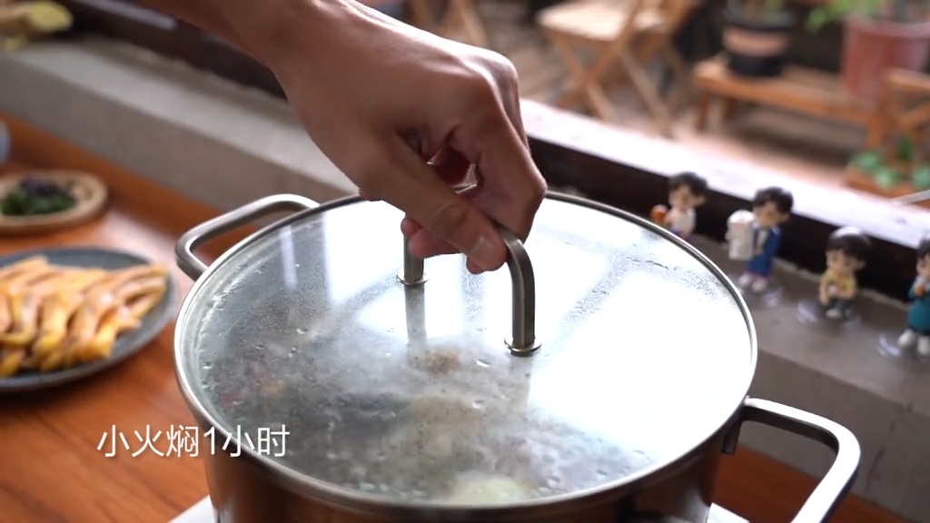 全网最详细最全的螺丝鸭脚煲教程,螺蛳鸭脚煲做好了,觉得还差点什么?#冬天吃什么