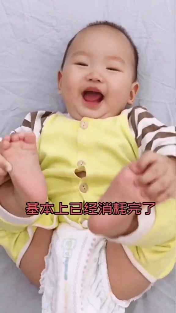 #育儿#你们家宝宝是几个月添加辅食的，吃肉了吗？