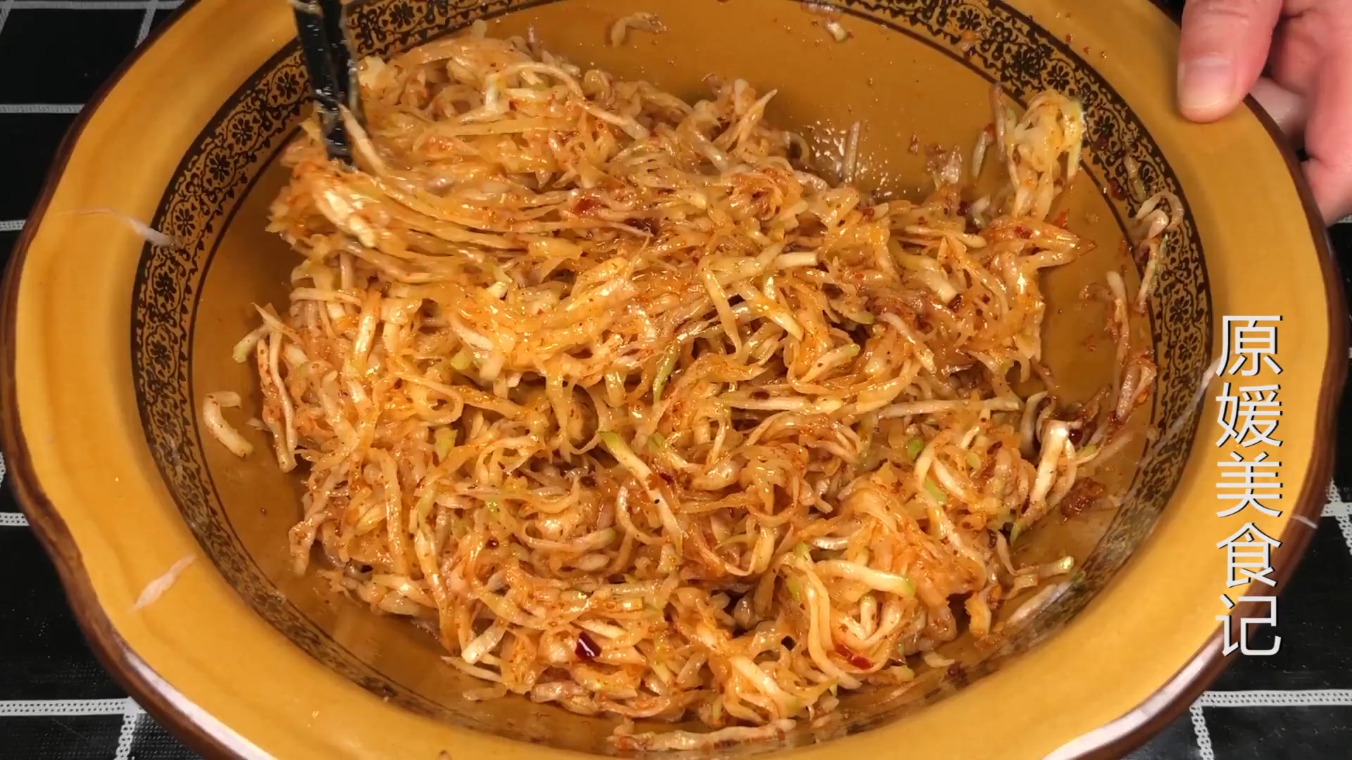 #自制美食#芥菜丝这么做才好吃,酸脆爽口超下饭,腌两天就能吃,做法超简单