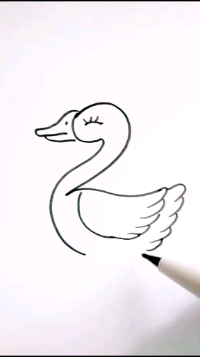 用2画个小鸭子,在水中油,我是专业画简笔画的,喜欢可以一起交流