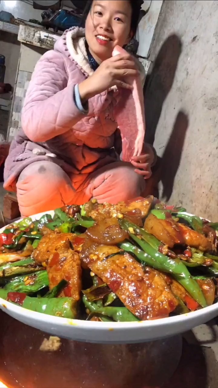 农家回锅肉,味道棒极了!