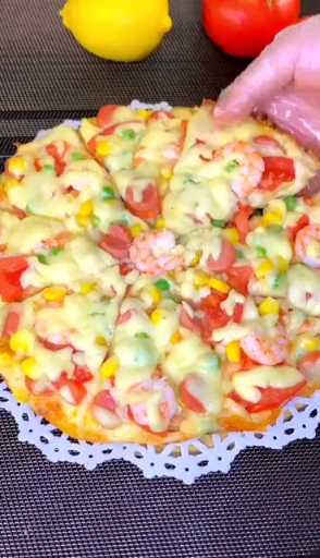 #爱美食爱生活#面包片平底锅就可以做披萨5.1自己在家就可以做