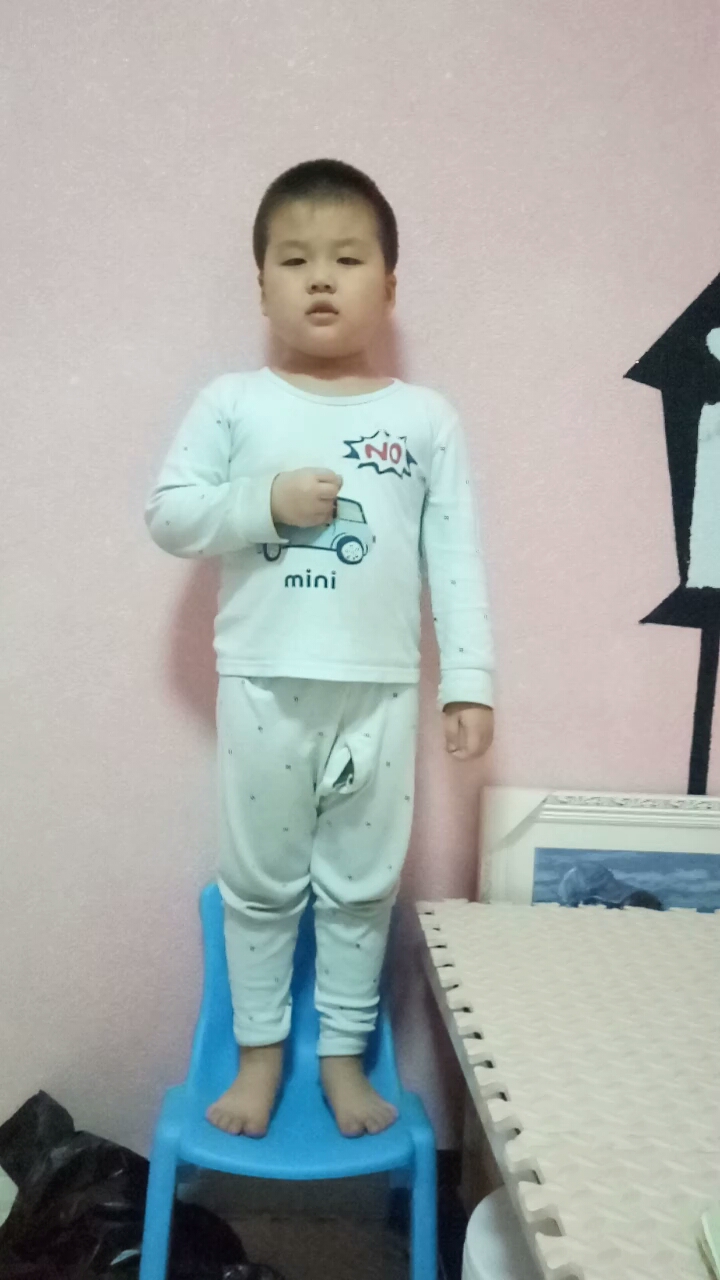 #小主持人#小公鸡借耳朵(上)