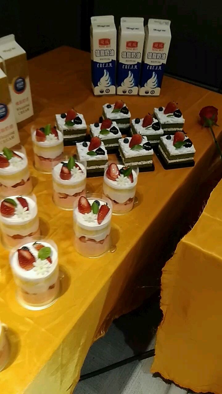 好看好吃又便宜刘村琦瑞蛋糕坊