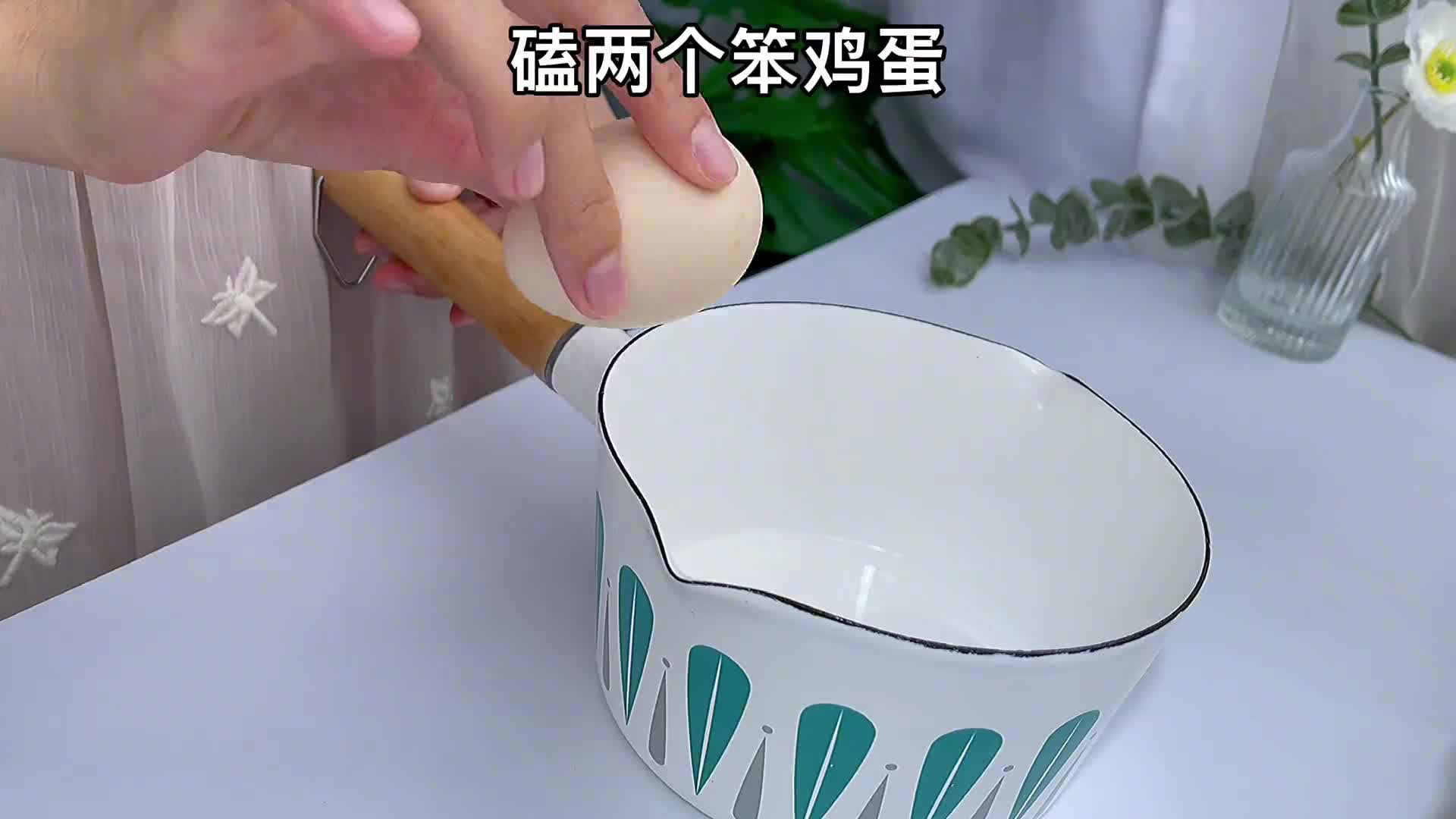 大小宝宝都能吃的饼干,没想到饼干做法还能这么简单,材料两个鸡蛋没了!无糖无油都这么好吃!自