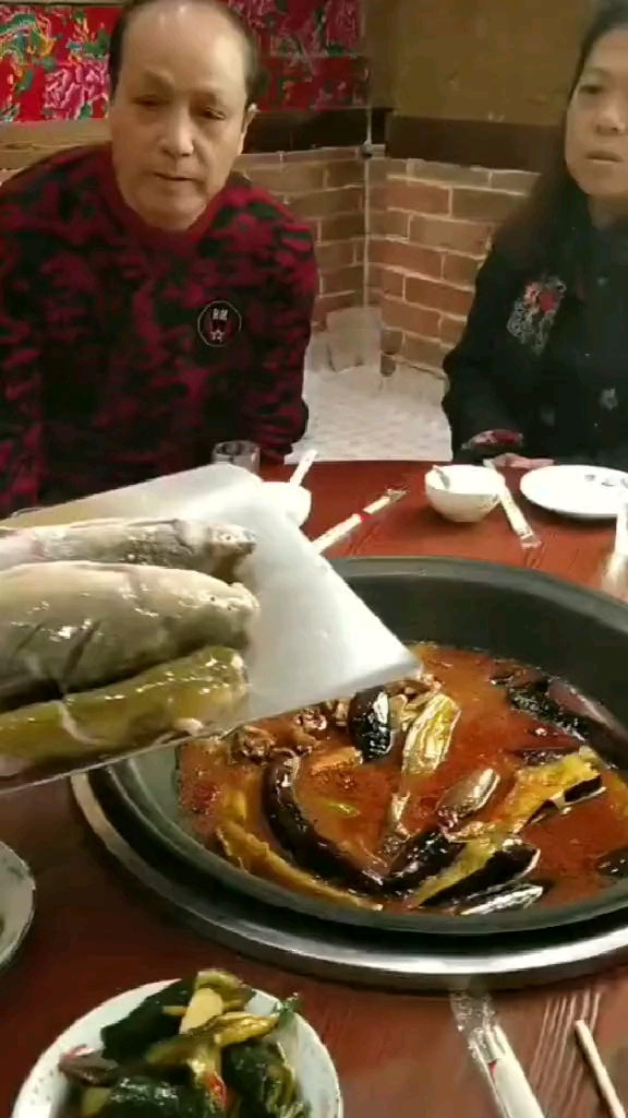 铁锹鱼开始炖了!