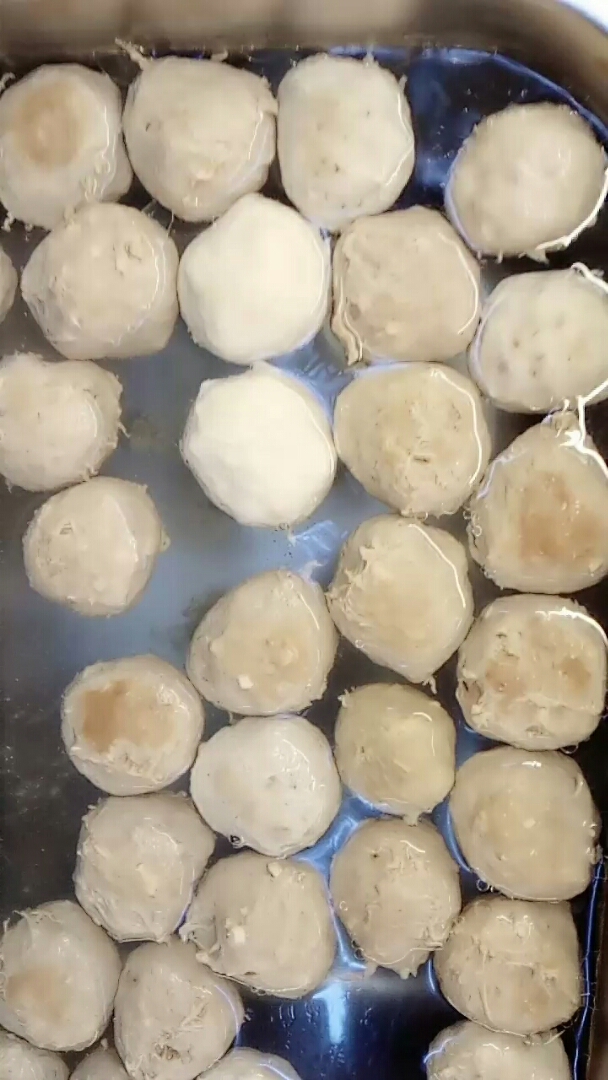 @全民小助手刚煮好的牛肉丸,咖喱鱼蛋,麻辣豆腐串