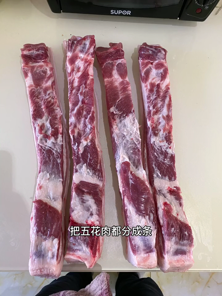 晒腊肉怎么腌制 