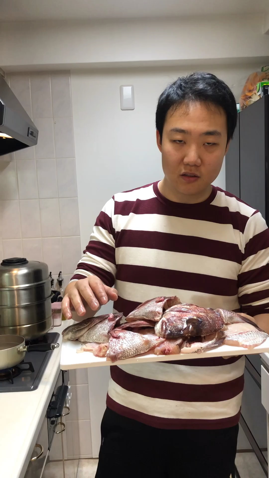 #舌尖上的旅行#剁椒鲷鱼头!这汤我能下两碗面