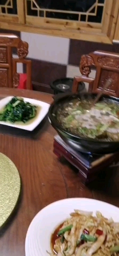 南湾鱼头汤,鲜美