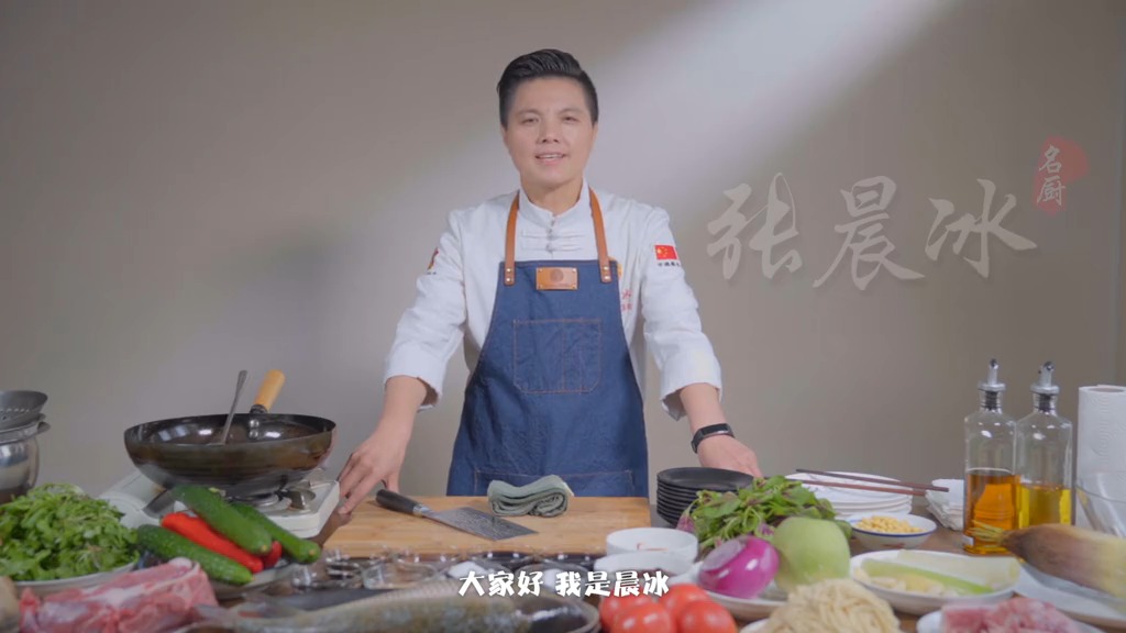 #轻知计划#饭店大厨教做荠菜丸子,丸子鲜嫩有食欲,即营养又有颜值