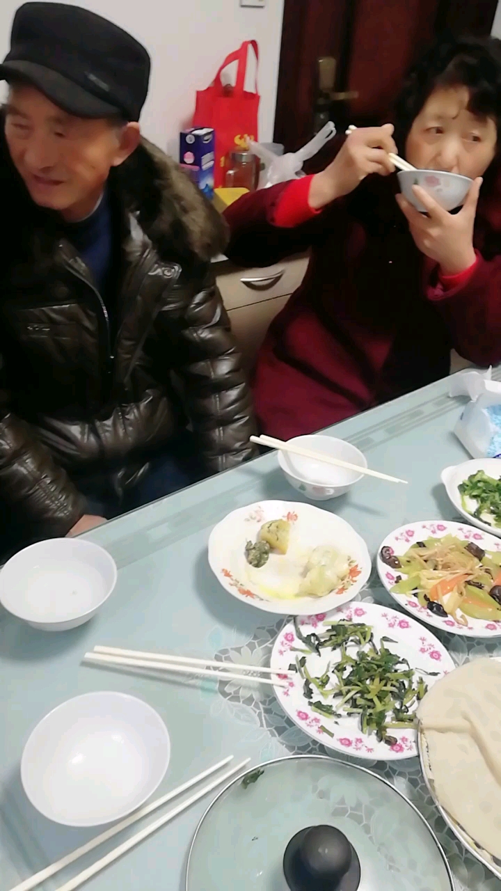 丰盛的早餐'|