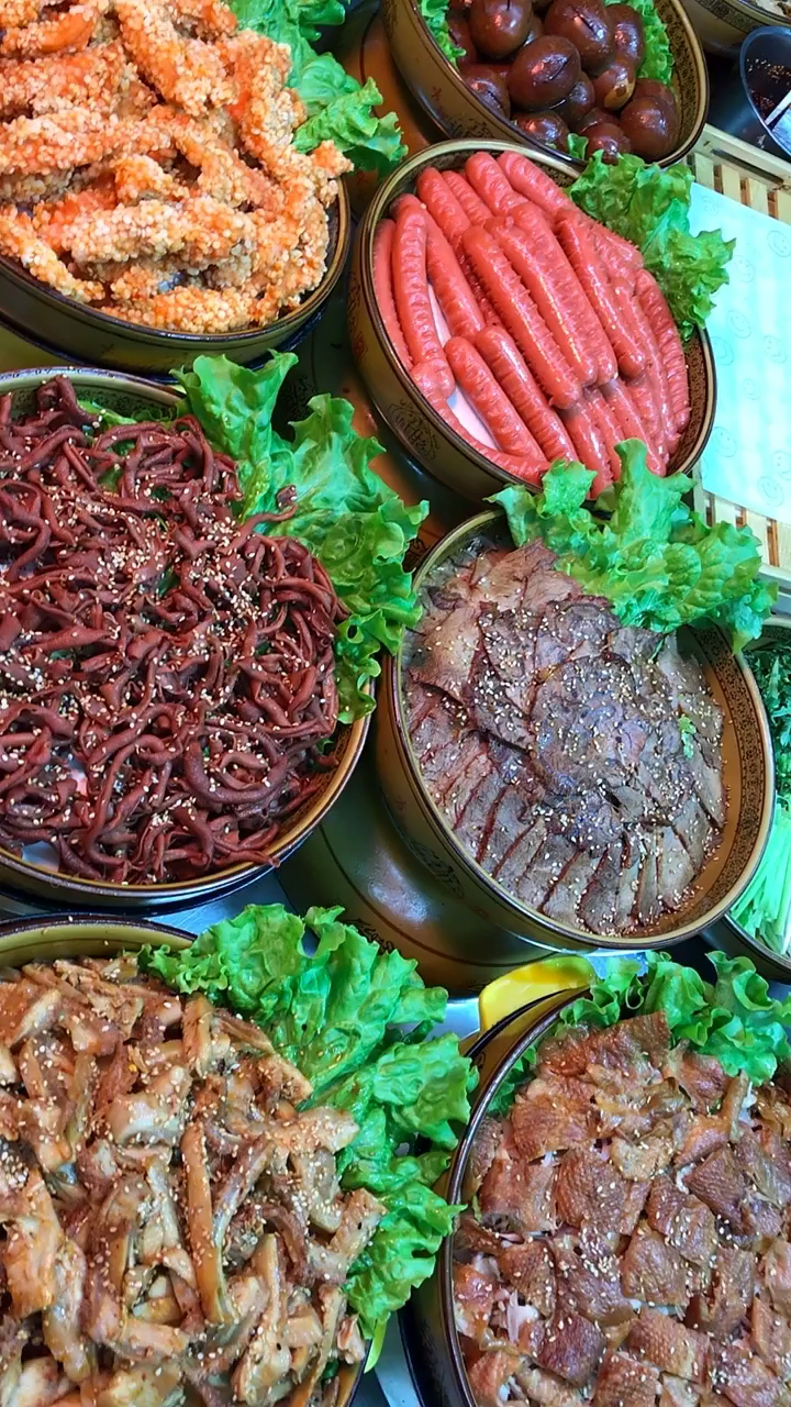 #卤肉卷饼#