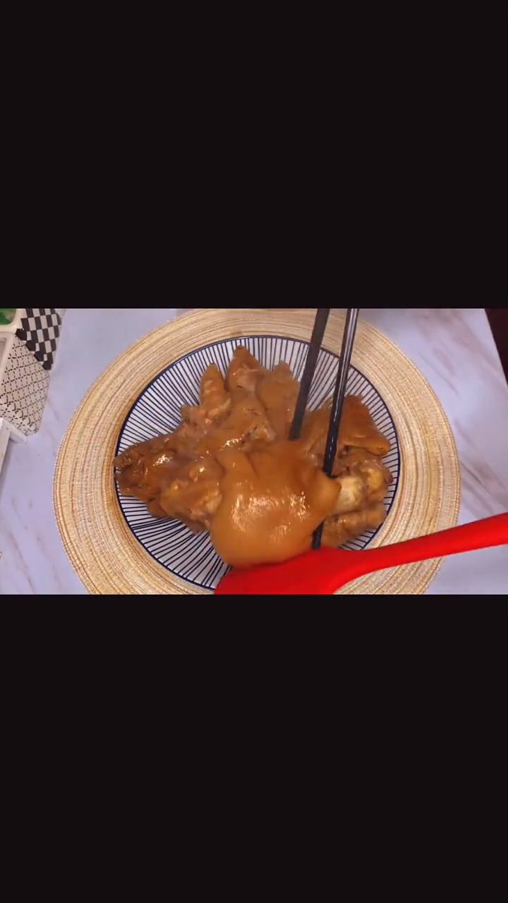如何炖猪蹄?  