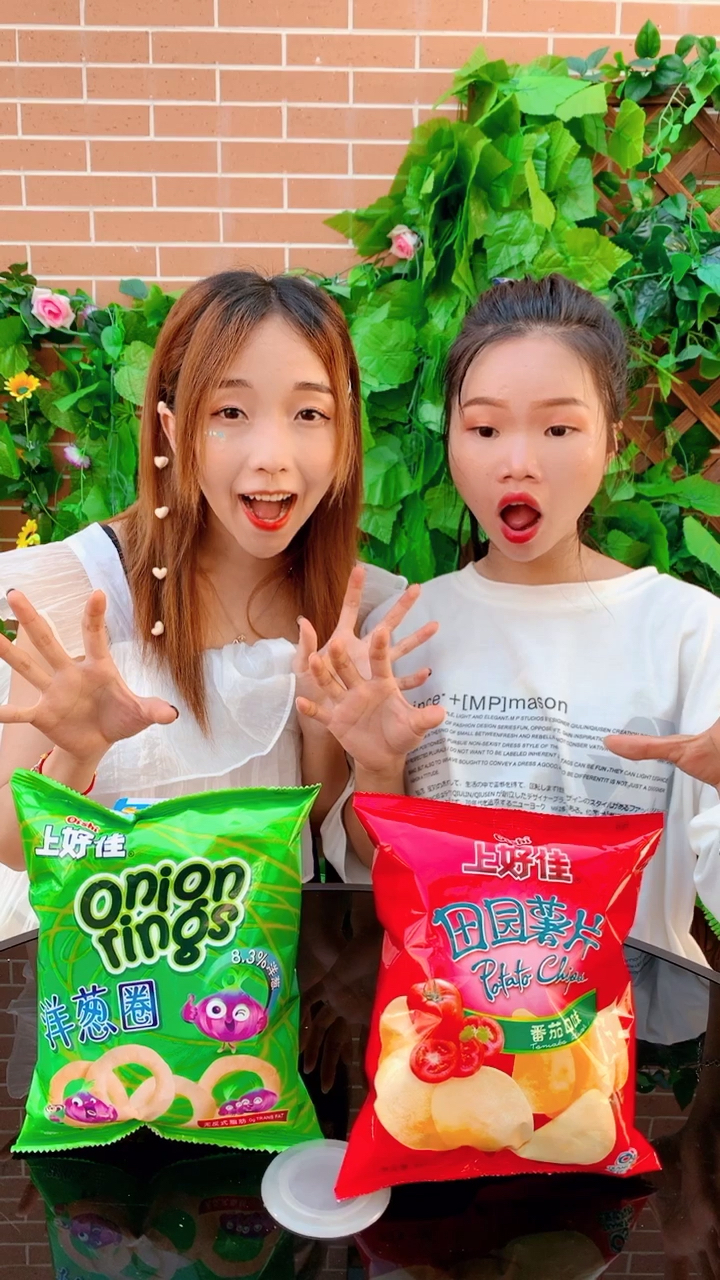 两包薯片选哪包惊喜?