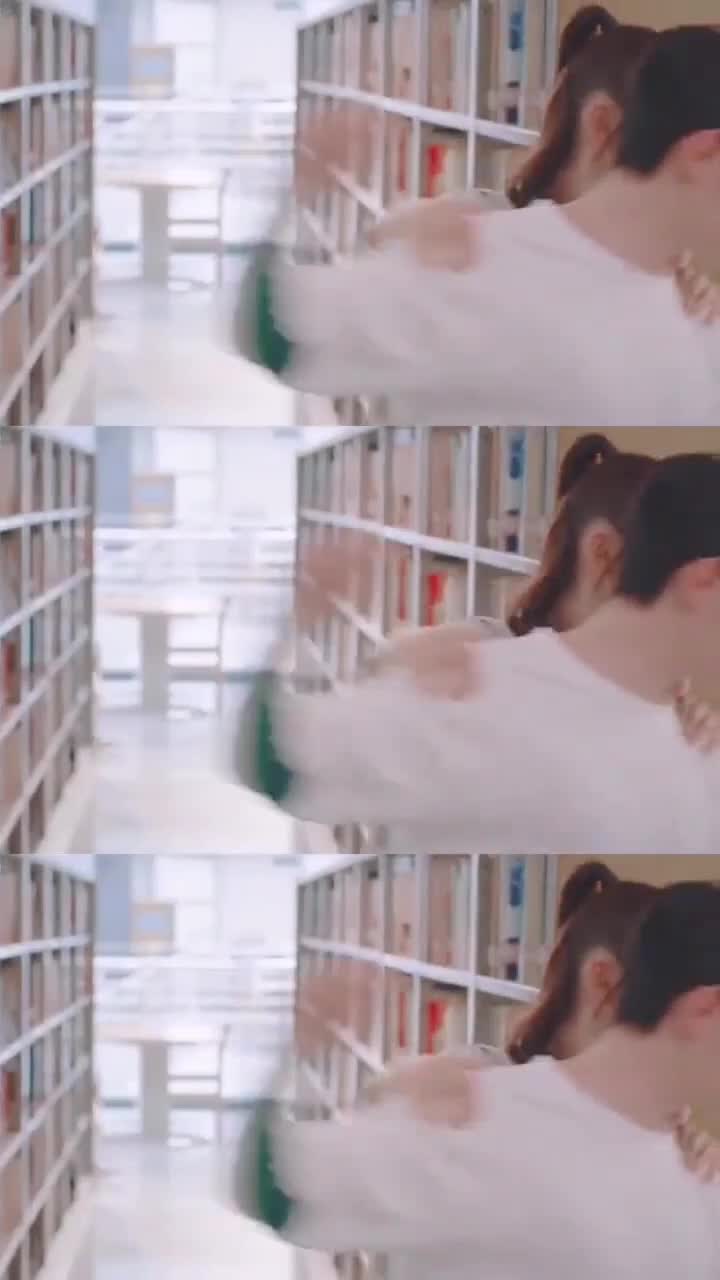 牧小鱼和南北加起来也就十岁吧,谈个恋爱像小学生一样