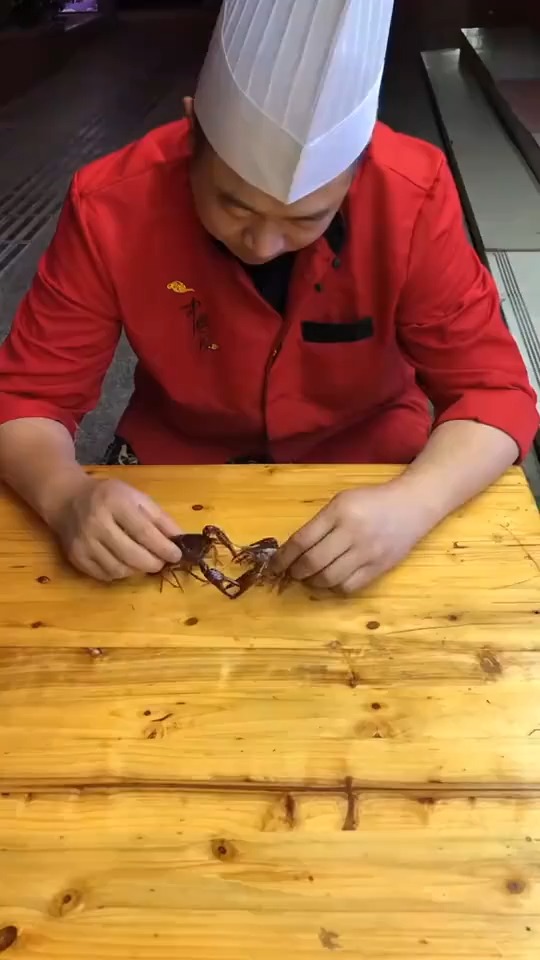 螺丝好吃但是很难清洗 今天教大家如何快速清洗生活小妙招 十万个怎么做