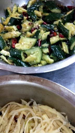 脆皮鸡拌饭
