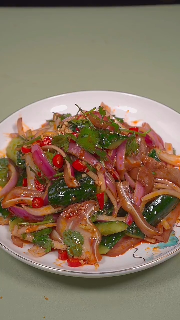 夏天都喜欢吃凉拌菜,那你知道怎么做才好吃吗?#凉拌菜#美食