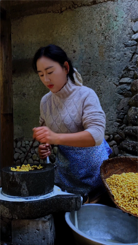 #豆腐乳#霉了叫霉豆腐，嫩了叫嫩豆腐，老了叫老豆腐，臭了叫臭豆腐，没成块的叫豆腐乳（上）