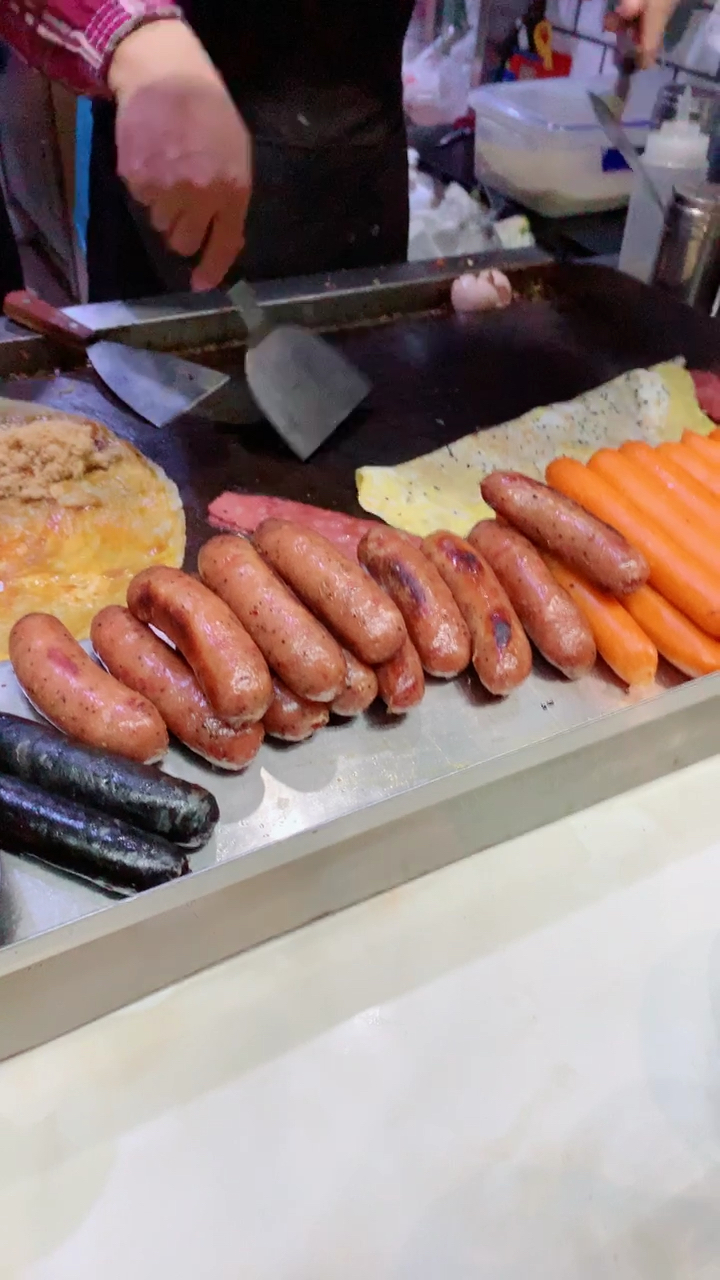 #黑暗料理之王#吃完炒冷面再打包煎饼果子,哈哈哈