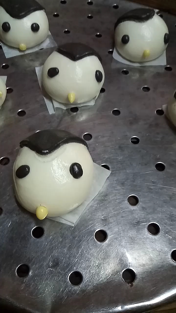 卡通企鹅包 
