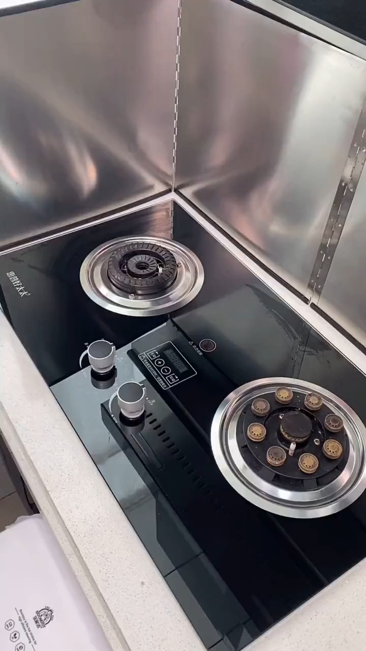 这个鱼鳞抹布太好用了,擦家具,擦玻璃,不留水印。