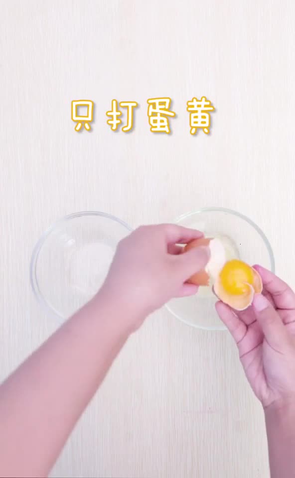 解锁速冻饺子的新吃法,饺子和鸡蛋的味道融合一起,阿波罗煎饺好吃的味道哦