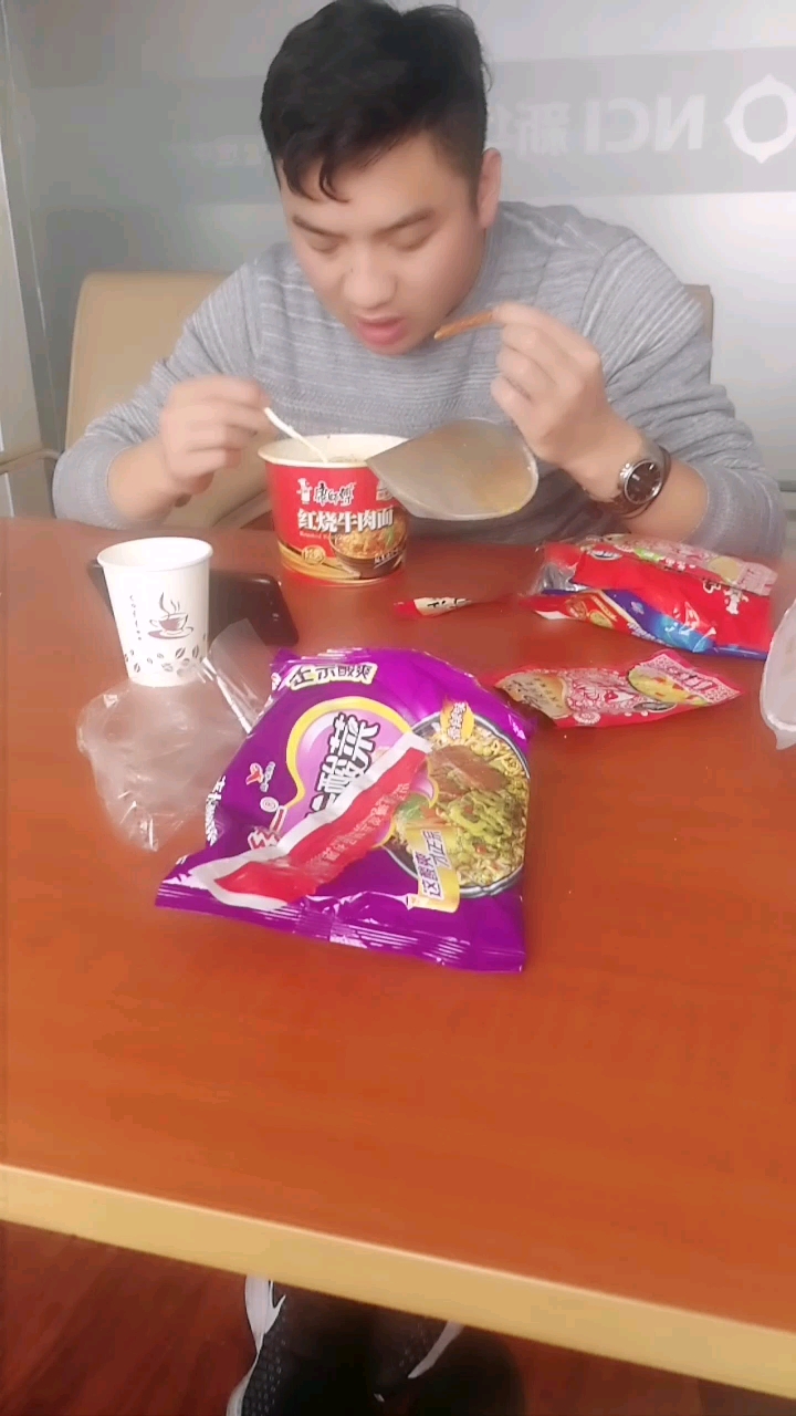 谁能给我加个音乐