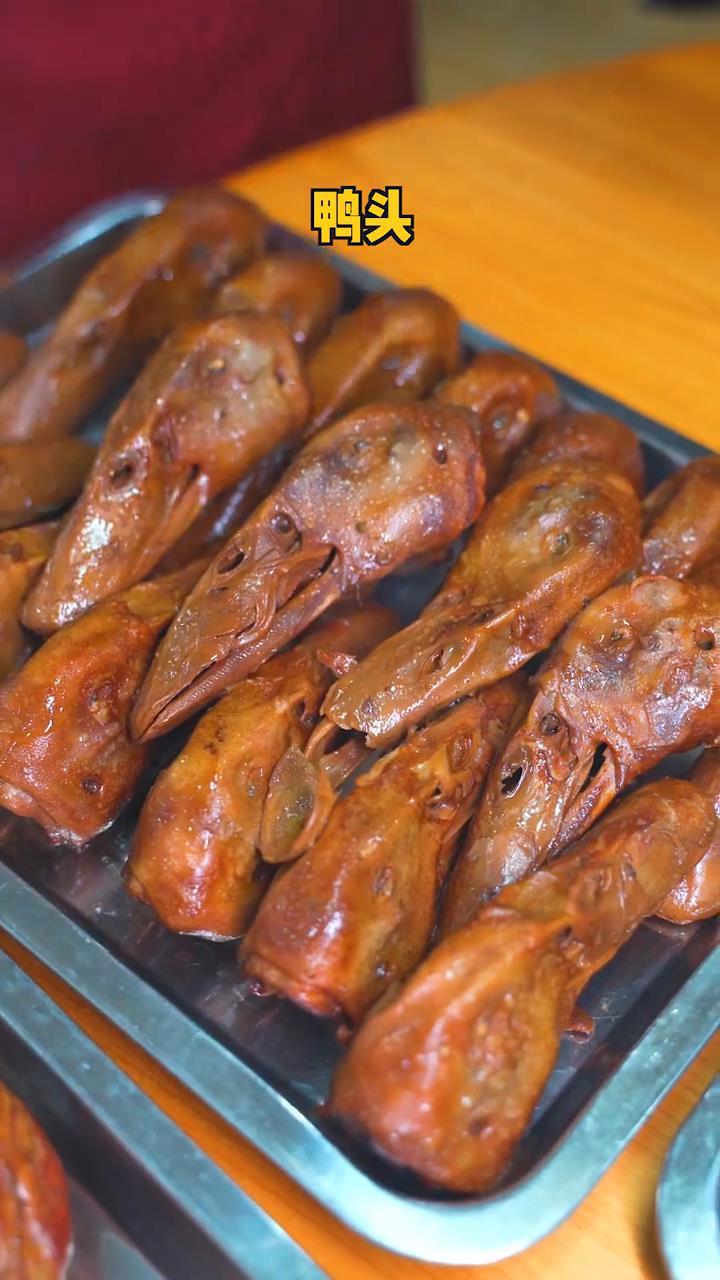很多做美食的都叫胖子,是怎么做到全国统一的。#泡椒鱼头 #猪头排 #温州美食