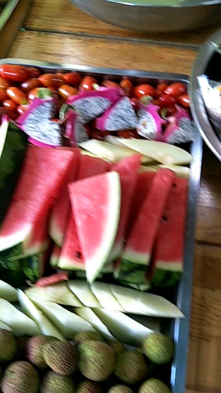 苗苗幼儿园的冷餐