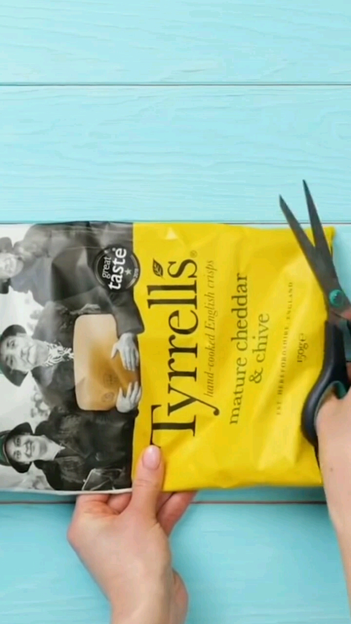 没有东西包装用薯片包装袋包起来挺好看的