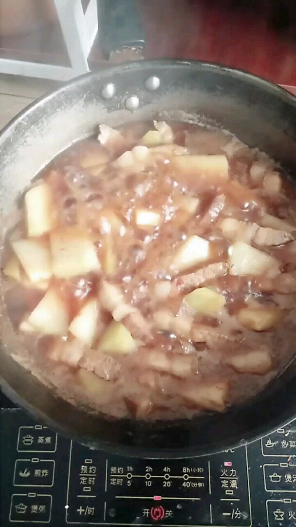 冬瓜土豆炖猪肉老香了自己做的