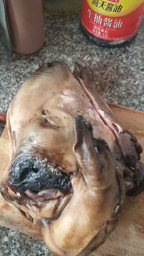 70块钱的羊头做白切羊头肉