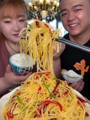 这样做的土豆丝做法简单主要更入味一样清脆好吃
