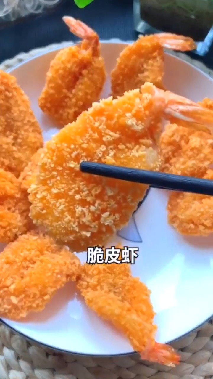 #明星娱乐#为什么饭店里的脆皮虾那么好吃?其实很简单,自己在家就能做出来!