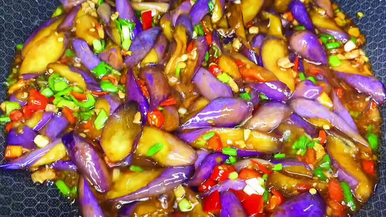 #我要上热门#不要再问我最拿手的菜是什么了,问就是肉沫茄子