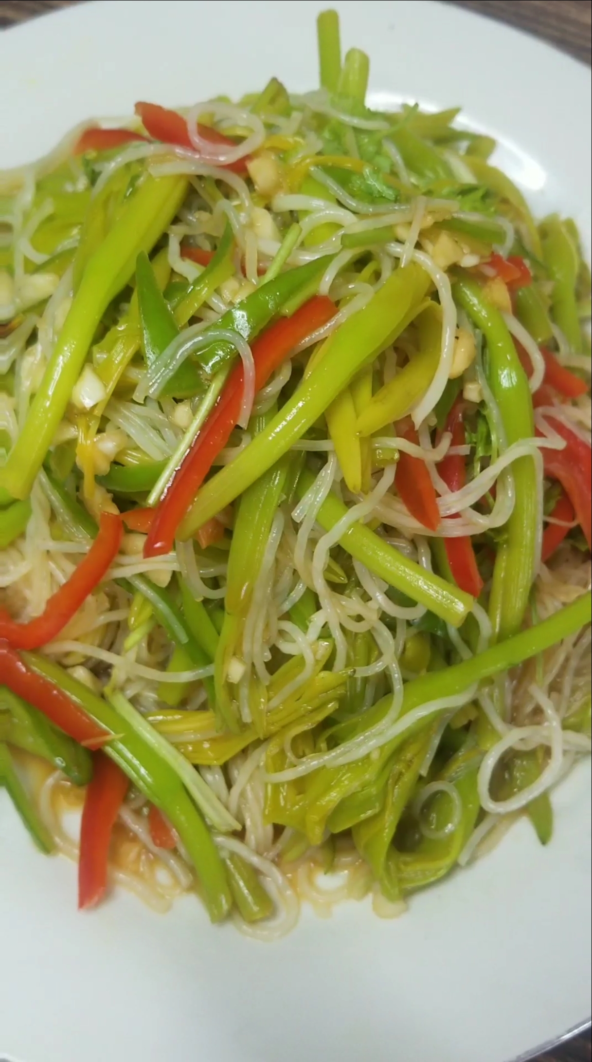 #抗暑大作战#清新爽口凉拌黄花菜,这样做放心吃