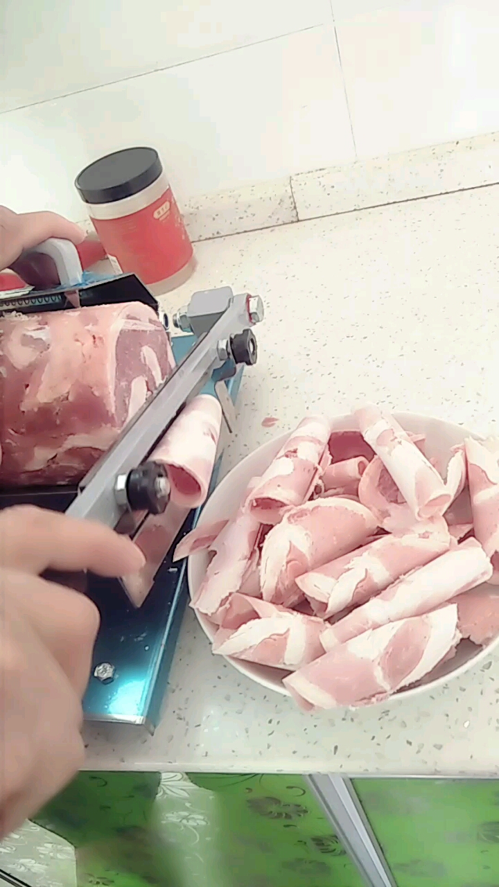 第一次看到切羊肉卷