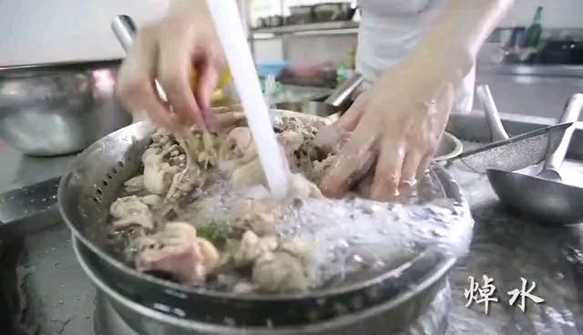 重庆特色江湖菜啤酒鸭制做