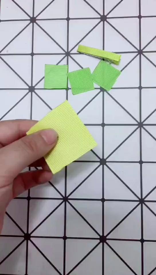 #我和秋天撞个满怀#萝卜发饰制作教程