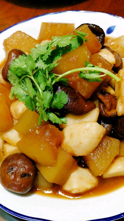 低脂纯素饮食:无油红烧冬瓜   焯水菜心    南瓜焖秋葵   无油菜品健康饮食